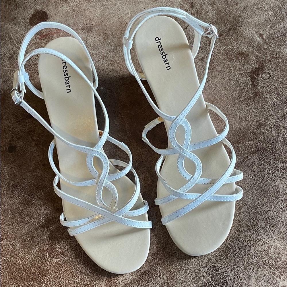 Dress Barn White Wedge Graceful Sandals. Very Good Condition. Size 11W.